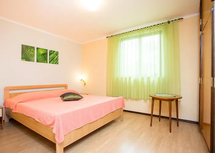 Apartment Tena