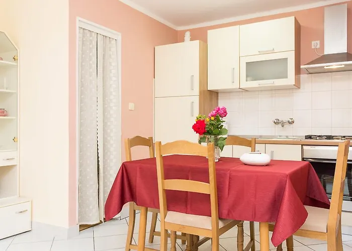 Apartment Tena Krk Town